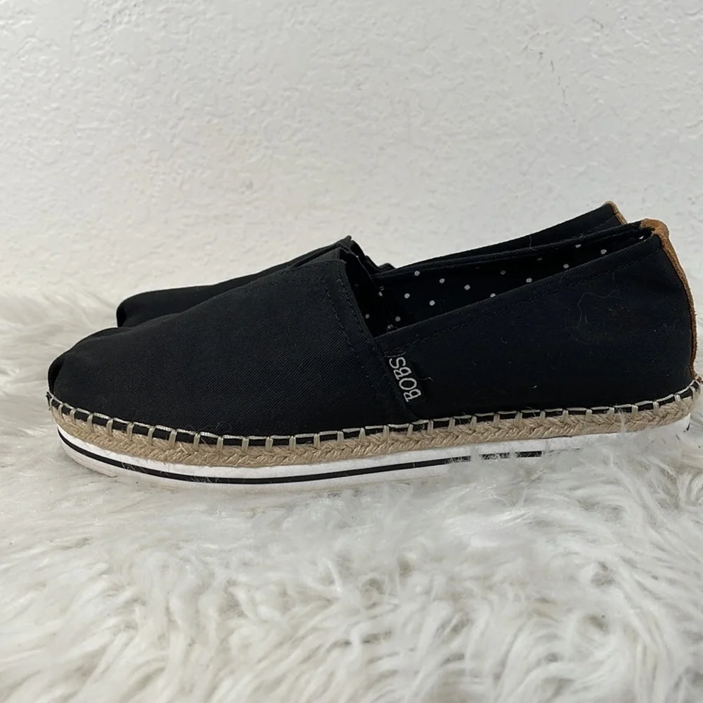 BOBS FROM SKECHERS Breeze Memory Foam Espadrilles  Size 7.5